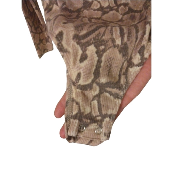 Sexy Bodysuit Rue 21 Snake Skin Print w. Golden Attached Chain to Open Back S - Picture 4 of 10